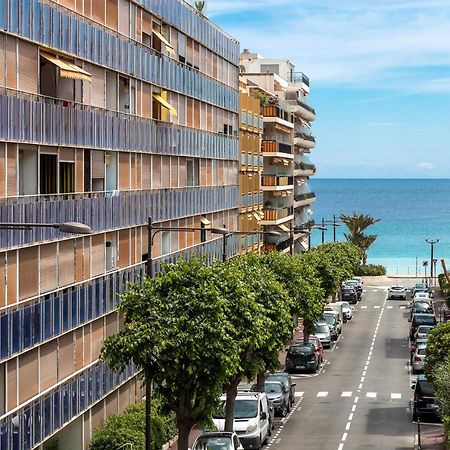 Studio la Plage Roccabruna Esterno foto